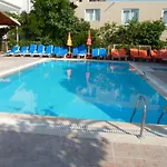 Hotel de apartamente Banana 2*