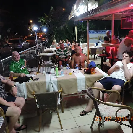 Ξενοδοχείο με διαμερίσματα Banana