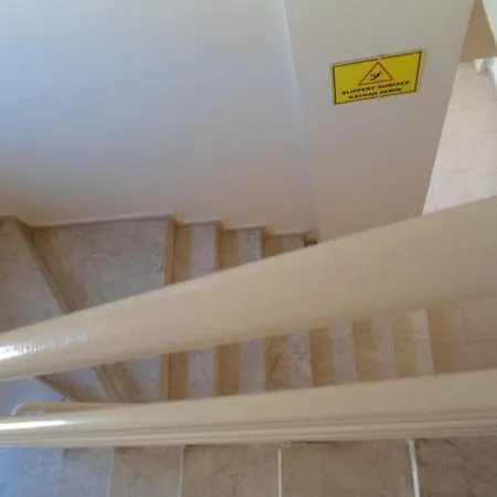 Banana شقة فندقية مرمريس